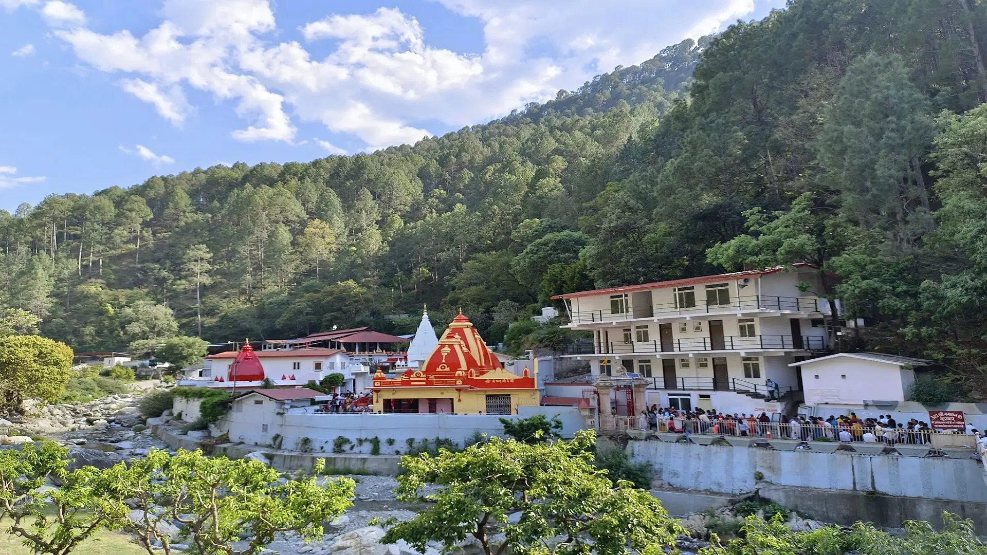 कैंची धाम