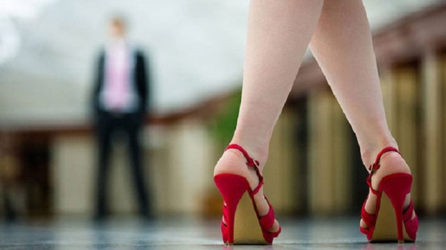 सेक्स रैकेट का भंडाफोड़