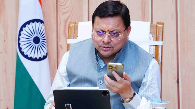 सीएम धामी से फोन पर बात