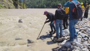 हर्षिल में बनी झील को खोलने के प्रयास जारी, मैनुअली पंचर करने की है कोशिश
