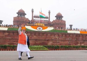 79TH INDEPENDENCE DAY : लाल किले की प्राचीर से पीएम ने की बड़ी घोषणाएं, यहां पढ़ें भाषण की बड़ी बातें