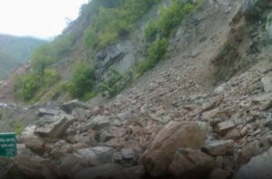 मानसून से PWD को 55438.16 लाख रूपए का नुकसान, 2600 से अधिक सड़कें क्षतिग्रस्त