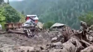 किश्तवाड़ में बादल फटने से तबाही, 52 की मौत, 200 लापता, रेस्क्यू जारी