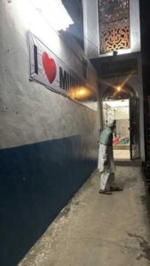 Nainital : लालकुआं की मस्जिद में लगा आई लव मोहम्मद का पोस्टर, हिंदूवादियों की नाराजगी 