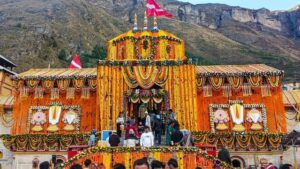 Uttarakhand: दिल्ली धमाके के बाद उत्तराखंड में हाईअलर्ट, बदरीनाथ धाम की सुरक्षा बढ़ी