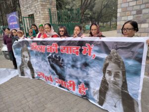 Uttarakhand: उर्मिला सनावर के आरोपों की जांच और अंकिता वीआईपी के खुलासे की मांग, महिला मंच का प्रदर्शन