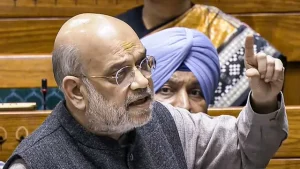 लोकसभा में अमित शाह का हमला: “मतदाता सूची पर झूठ फैलाया गया, विपक्ष चुनाव आयोग की छवि खराब कर रहा है”