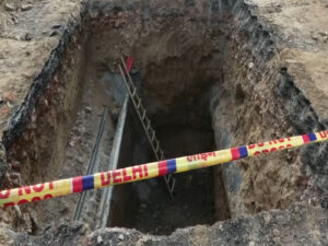 Delhi: जनकपुरी गड्ढा हादसा: योगेश एटा से गिरफ्तार, आरोपी राजेश प्रजापति को कोर्ट में पेशी