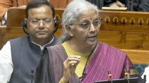 परिवहन और रक्षा पर सबसे बड़ा दांव: निर्मला सीतारमण ने पेश किया विकास और सुरक्षा पर केंद्रित बजट