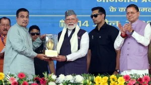 Uttarakhand: दिल्ली-हरिद्वार-ऋषिकेश कनेक्टिविटी को बड़ा बूस्ट, कई हाईवे प्रोजेक्ट्स की डेडलाइन तय