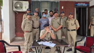 Uttarakhand: देहरादून में पकड़ा गया उड़ीसा जेल से फरार एक लाख का इनामी आरोपी