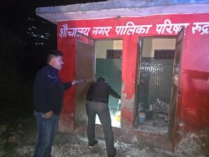 Uttarakhand: चारधाम यात्रा से पहले प्रशासन सख्त, देर रात औचक निरीक्षण में कई खामियां उजागर
