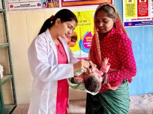 Uttarakhand: देहरादून में राष्ट्रीय पल्स पोलियो अभियान का शुभारंभ, पांच वर्ष तक के बच्चों को पिलाई गई जीवनरक्षक दवा