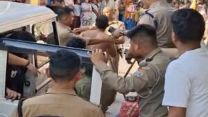 Uttarakhand: अंकपत्र सत्यापन के दौरान पुलिस टीम पर हमला, कई पुलिसकर्मी घायल