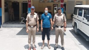 Uttarakhand: एचएनबी गढ़वाल विश्वविद्यालय के नाम पर फर्जी डिग्री बनाने वाला आरोपी गिरफ्तार, बैंक में नौकरी का भी खुलासा