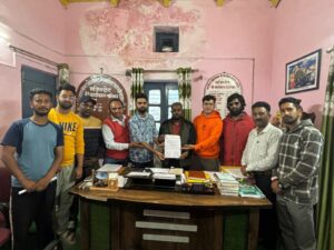 Uttarakhand: जोशीमठ में कथित अवैध मदरसे को लेकर हंगामा, बजरंग दल ने जांच और कार्रवाई की उठाई मांग