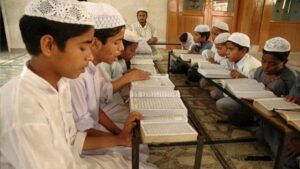 Uttarakhand: मदरसा बोर्ड खत्म होने के बाद मान्यता प्रक्रिया तेज, नए नियमों के तहत होगा संचालन