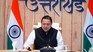 Uttarakhand: सीएम से वार्ता के बाद आंदोलनकारियों ने आत्मघाती कदम वापस लिया