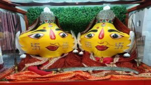 Uttarakhand: अल्मोड़ा में नंदा देवी महोत्सव की धूम, मां नंदा-सुनंदा की प्रतिमाओं की हुई प्राण प्रतिष्ठा