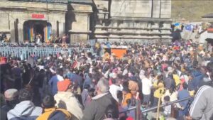 Uttarakhand: केदारनाथ में ‘कैरी मी बैक’ अभियान की पहल, 5 हजार श्रद्धालु वापस लाए 12 टन से अधिक प्लास्टिक कचरा