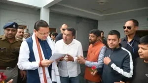 News : सीएम धामी ने हल्द्वानी में सुनी जनता की फरियाद, अधिकारियों को दिए ऑन-द-स्पॉट निस्तारण के आदेश
