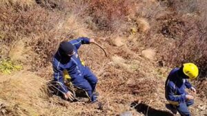 Uttarakhand: बदरीनाथ हेलिकॉप्टर हादसा: दुर्गम पहाड़ी रास्तों से छह शव लाने में जुटीं रेस्क्यू टीमें, सुबह पांच बजे शुरू हुआ अभियान