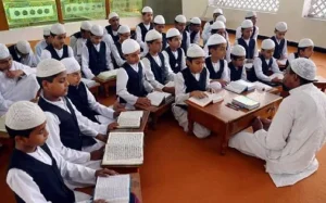 Uttarakhand: मदरसों के लिए नया सिलेबस तैयार, नफरत-कट्टरता पर रोक… प्रेम और सद्भाव को प्राथमिकता