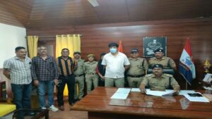 Uttarakhand: पिथौरागढ़ में स्मैक के साथ सैनिक की पत्नी समेत दो गिरफ्तार, नशे के कारोबार पर पुलिस की कार्रवाई
